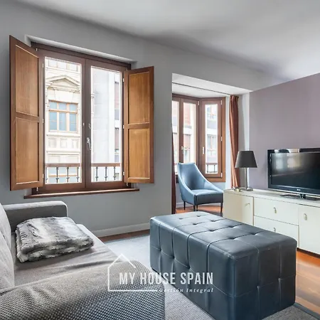 Aparthotel Myhousespain - Moros 41 3*