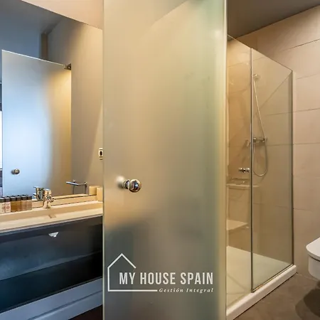 Apart-hotel Myhousespain - Moros 41 Gijón