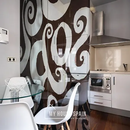 Myhousespain - Moros 41 Apart-hotel 3*