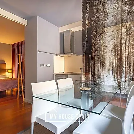 Apartahotel Moros 41 Gijón