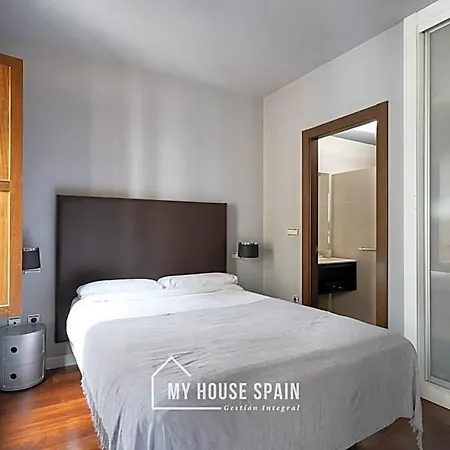 Apartahotel Moros 41