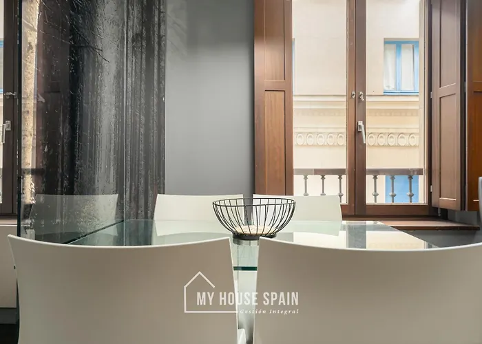 Myhousespain - Moros 41 Aparthotel 3*