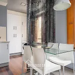 Апарт-отель Myhousespain - Moros 41