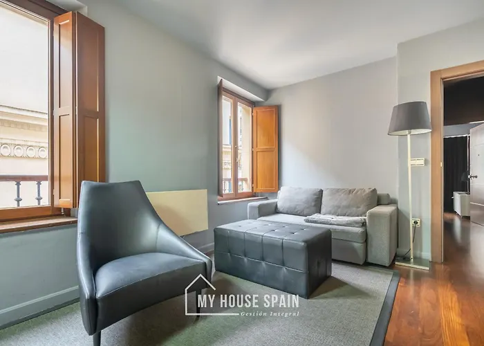 Aparthotel Myhousespain - Moros 41 Gijón